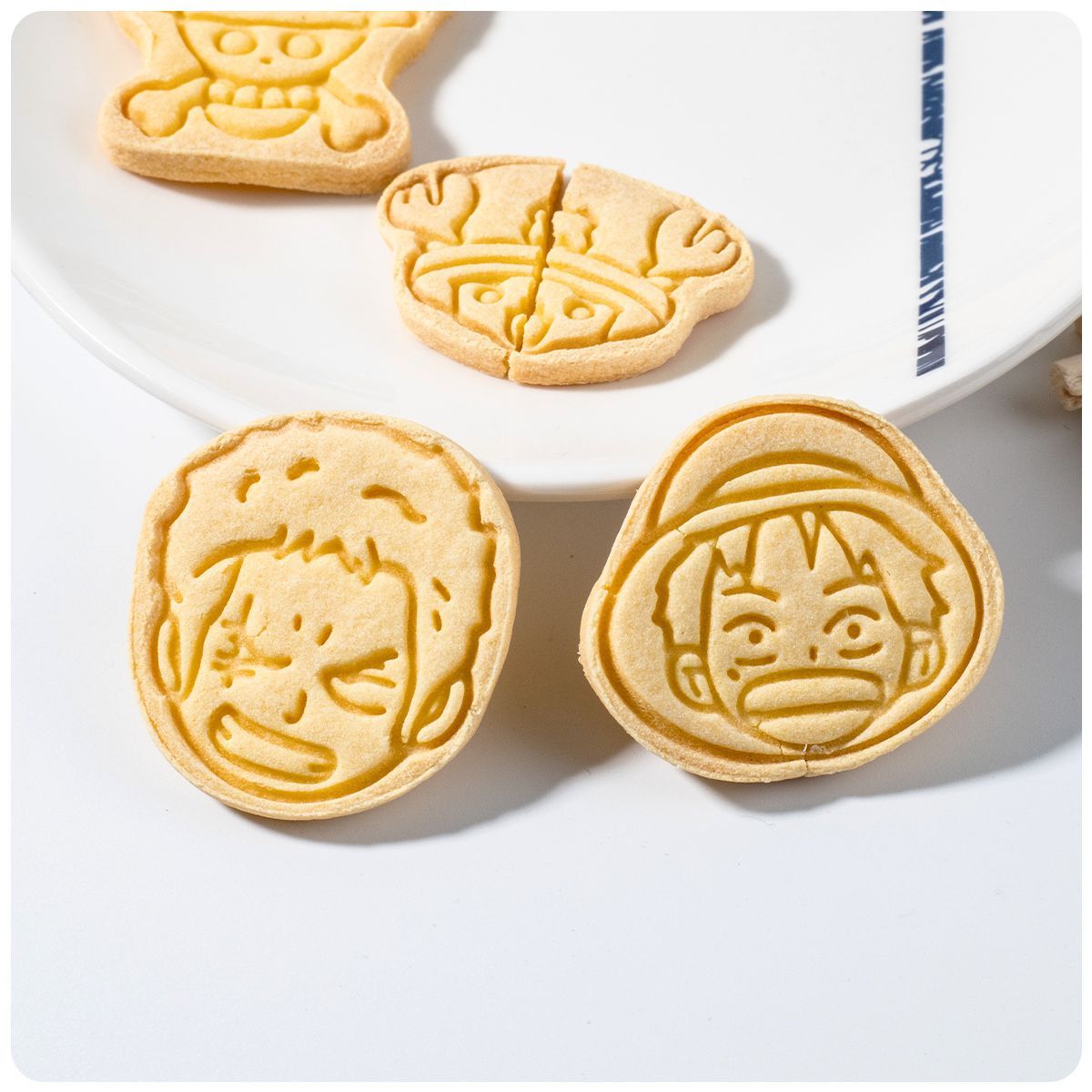 Anime One Piece Cookie Cutter  - Baking Kitchen Set ulasan dan harga